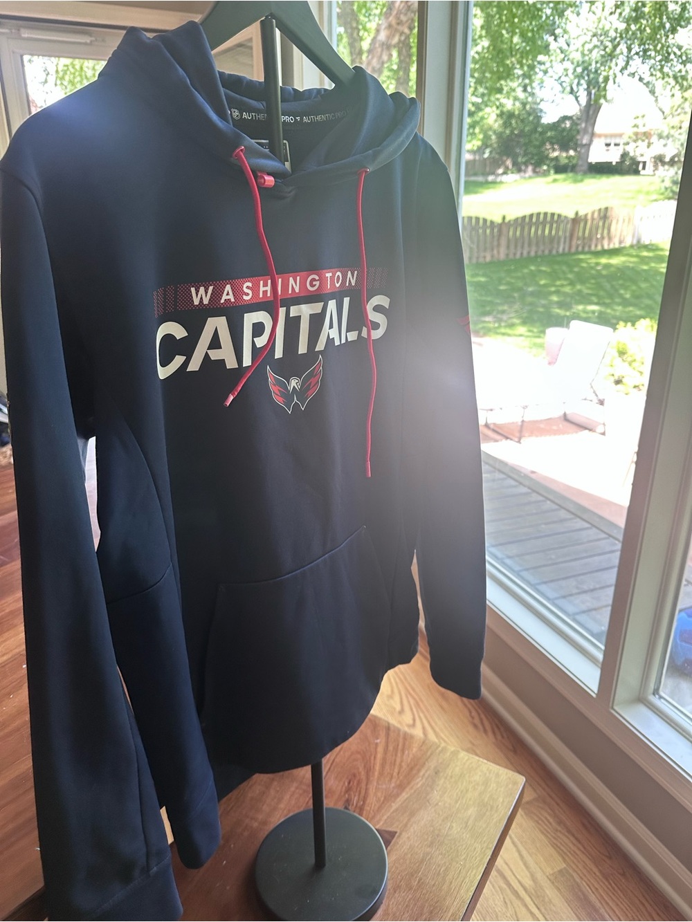 Washington Capitals NHL Hoodie Mens Medium Fanatics Authentic Pro Pullover